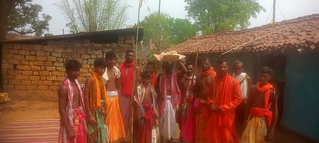 कर्रा में मंडा पूजा शुरू, 45 भोक्ता हो रहे शामिल