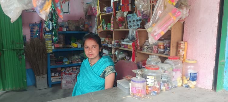 स्वरोजगार कर सुखी जीवन व्यतीत कर रहीं पोपो देवी