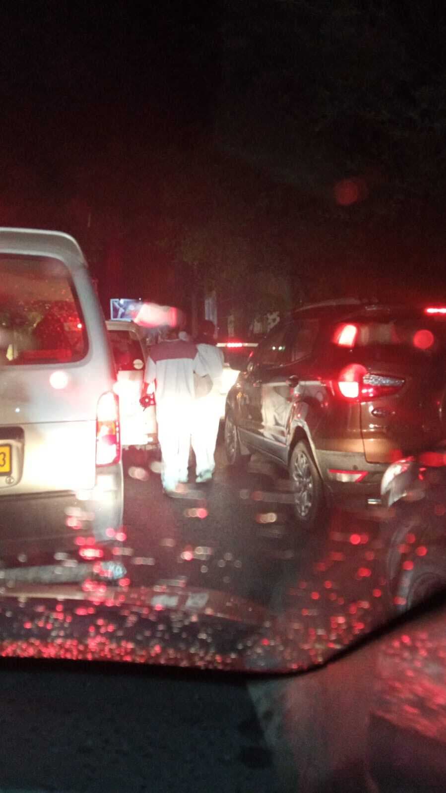 Ranchi News : बारिश थमने के बाद रुक-रुक कर लगता रहा जाम