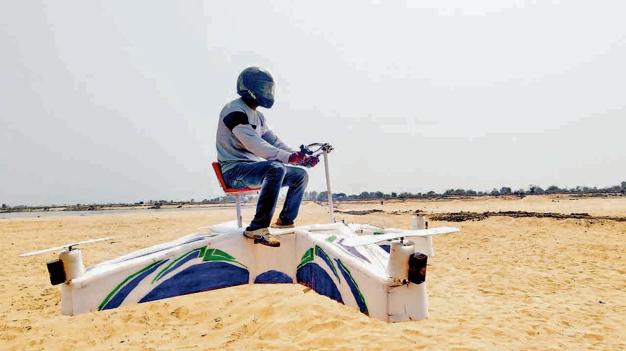 छोटन ने किया कमाल, बना दिया मानव-वाहक ड्रोन
