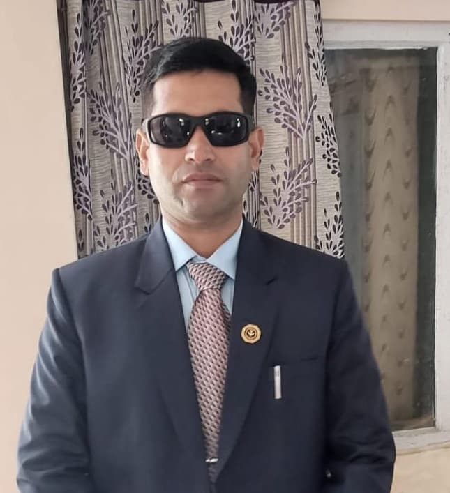 Patna News : सीआरपीएफ जवान आशुतोष मिश्रा के खुदकुशी मामले में पत्नी व सास पर उकसाने का केस दर्ज