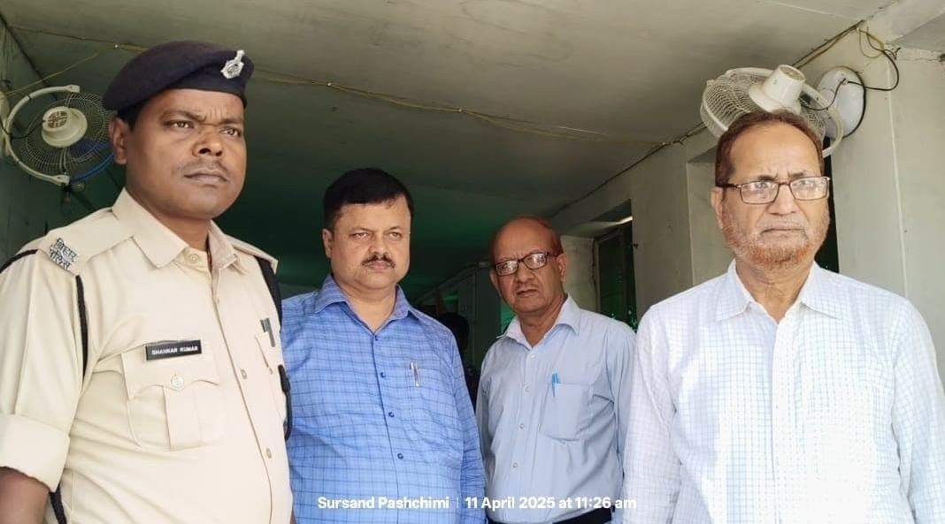 sitamarhi news: अवैध रुप से संचालित अल्ट्रासाउंड केंद्र सील, संचालक फरार