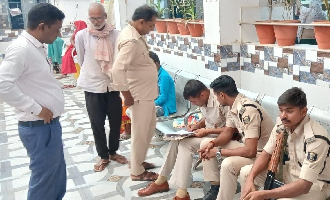 sitamarhi news: भिट्ठा में करेंट लगने से किशोर की मौत