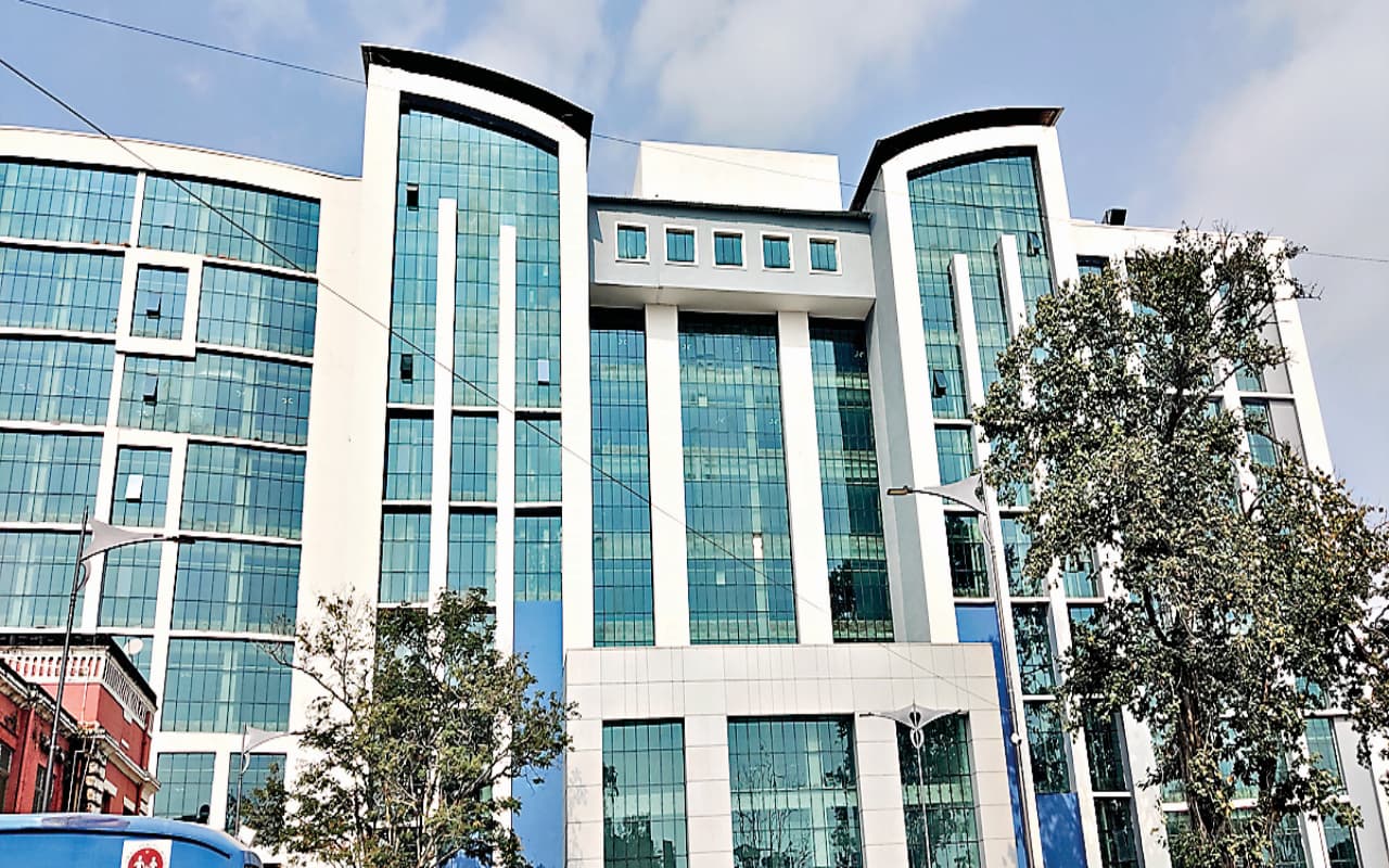 Ranchi news : सदर अस्पताल के दंत क्लिनिक में मिलेगी सुपर स्पेशियलिटी सुविधा