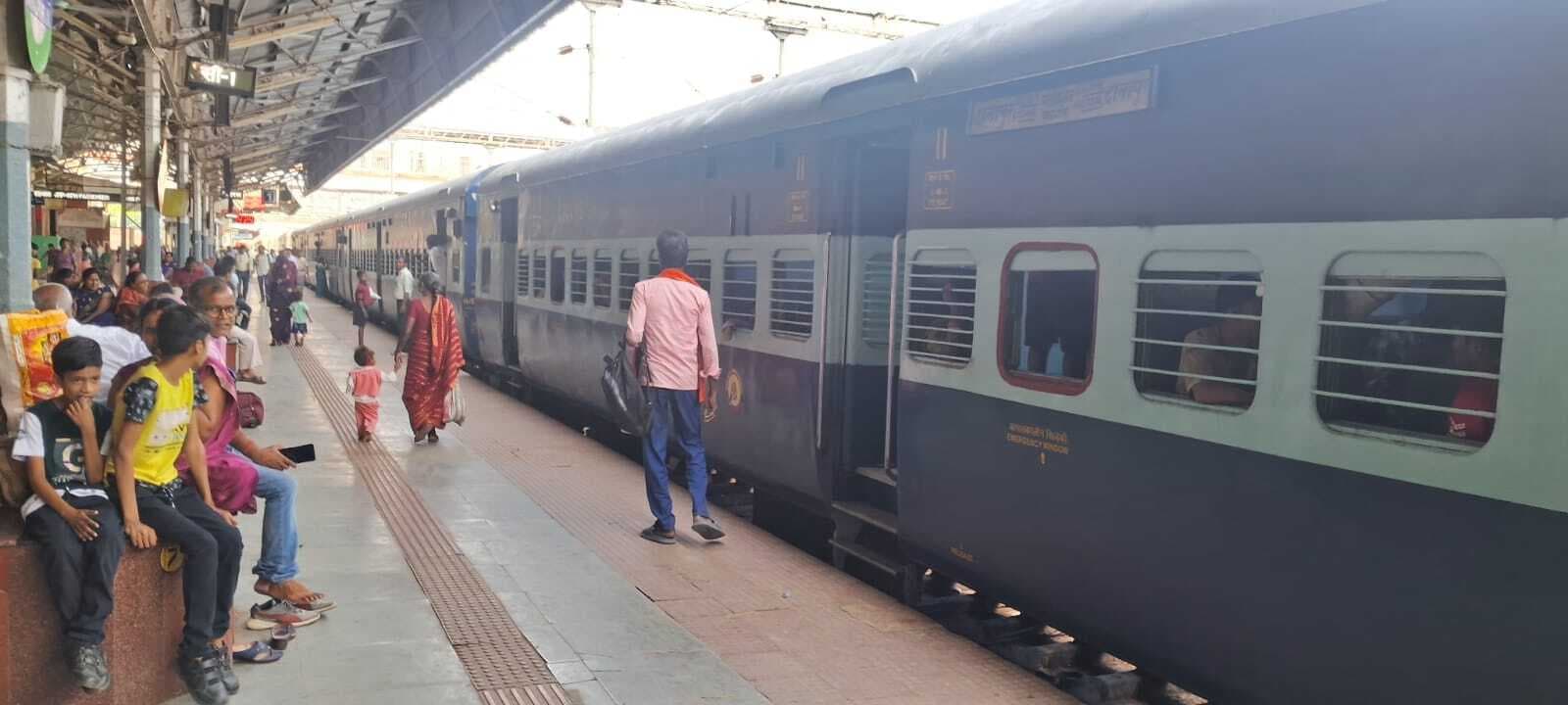 आनंद विहार व भागलपुर के बीच चलेगी समर स्पेशल एक्सप्रेस ट्रेन