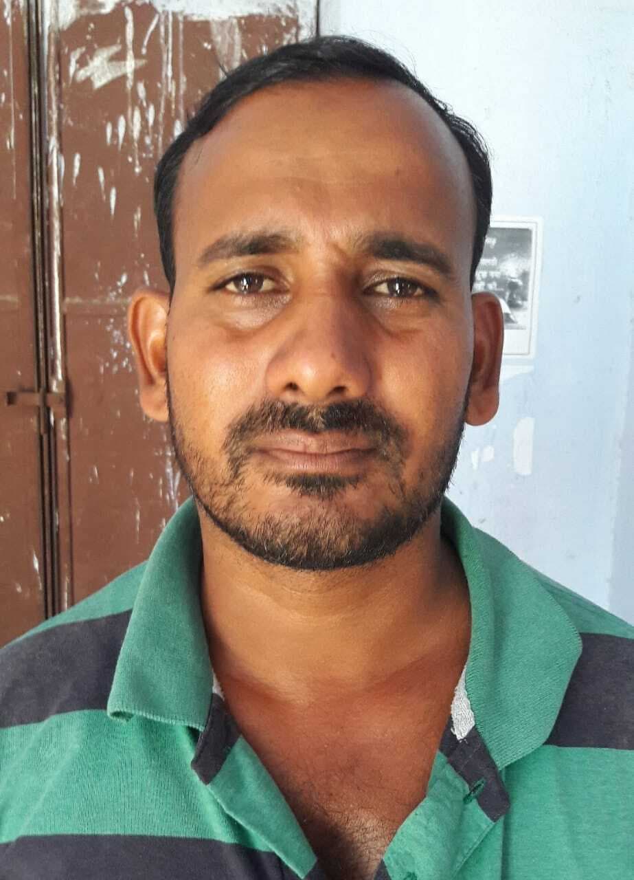 कर्तव्य के प्रति लापरवाही बरतने पर शिक्षक निलंबित