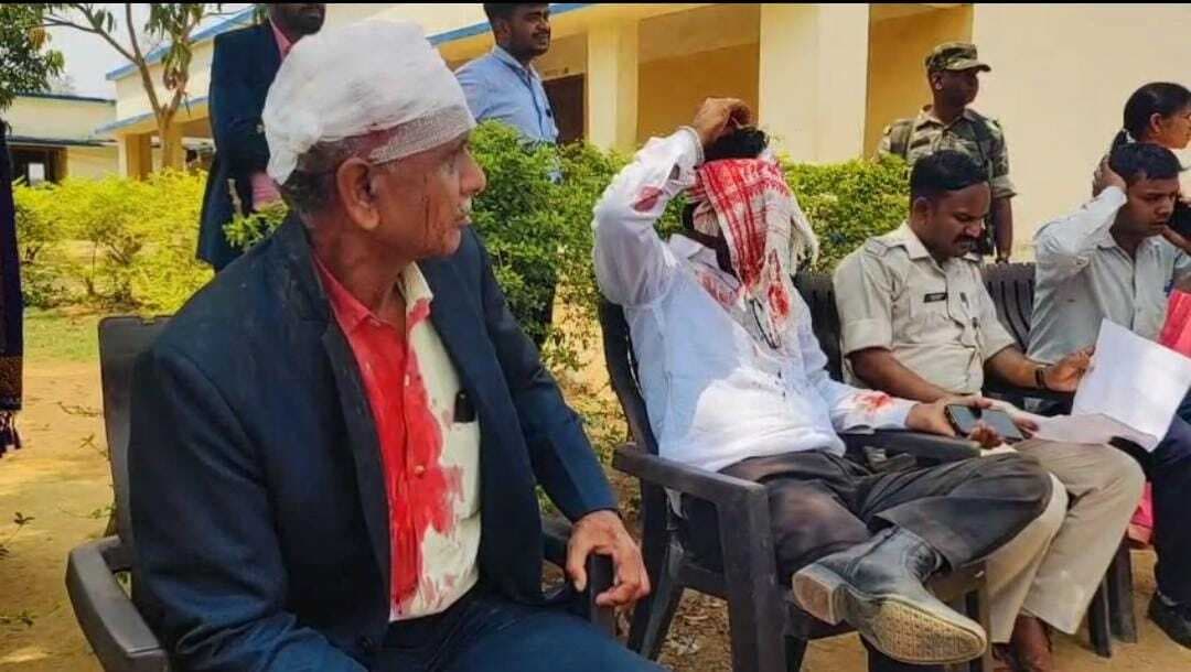 स्कूल प्रबंधन व जमीनदाताओं में झड़प, तीन घायल