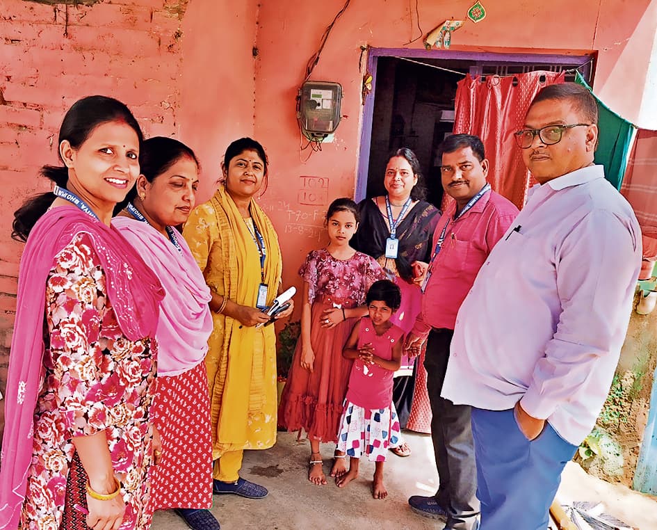 बिहिया नगर में चलाया गया नामांकन अभियान