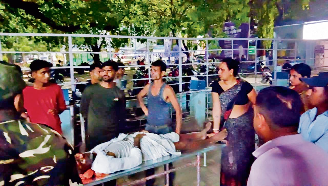 Gopalganj News : चनावे में एनएच पर वृद्ध की बाइक की ठोकर से गयी जान