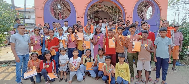 रामनवमी जुलूस में बेहतर प्रदर्शन करने वाले सम्मानित