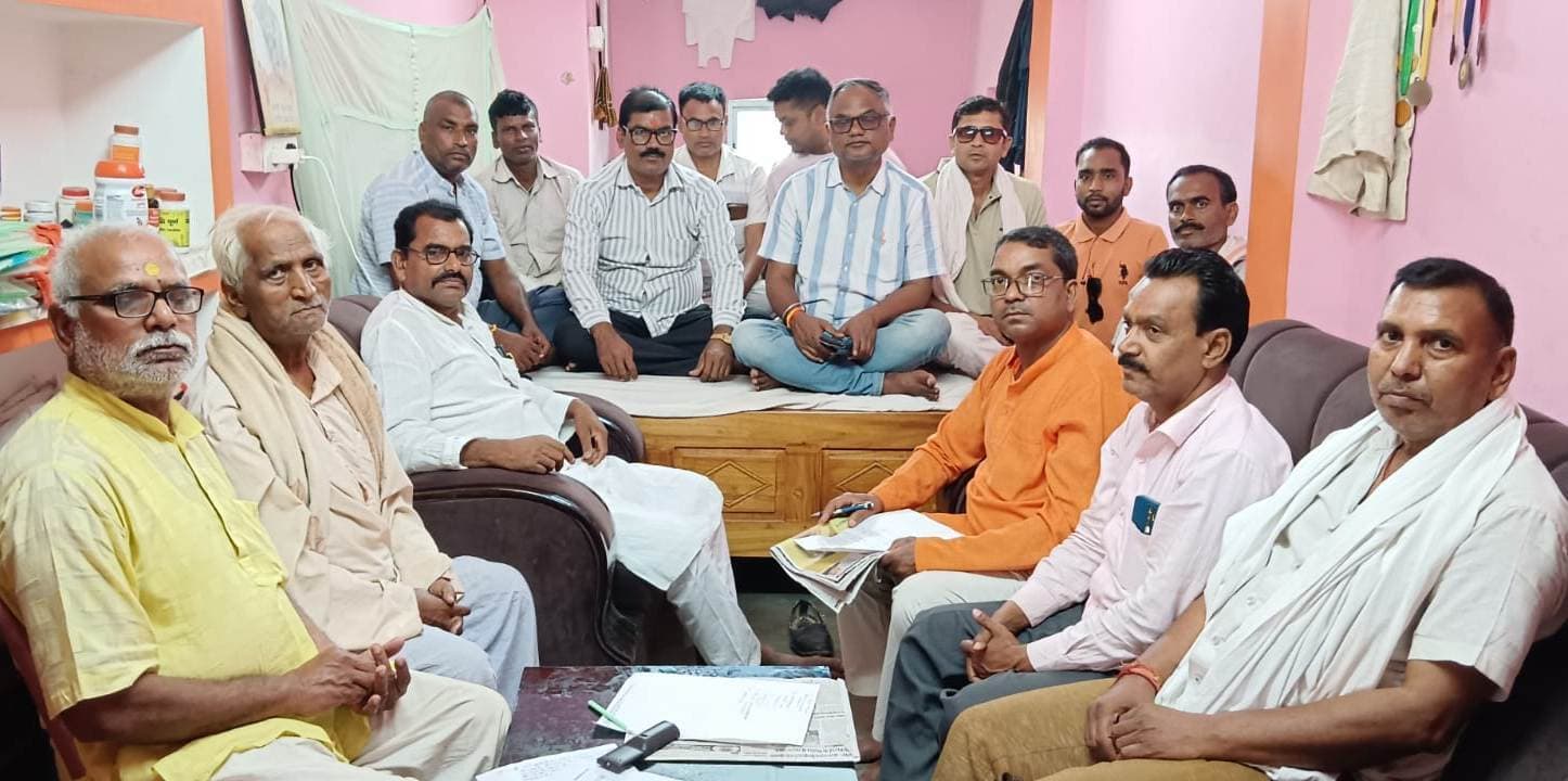 भाजपा कार्यकर्ताओं ने बीस सूत्री कमेटी पर जताया विरोध