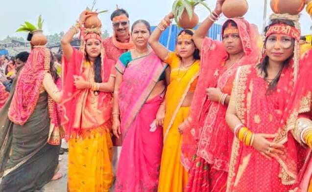 मनोहरपुर दुर्गा मंदिर परिसर में महायज्ञ शुरू