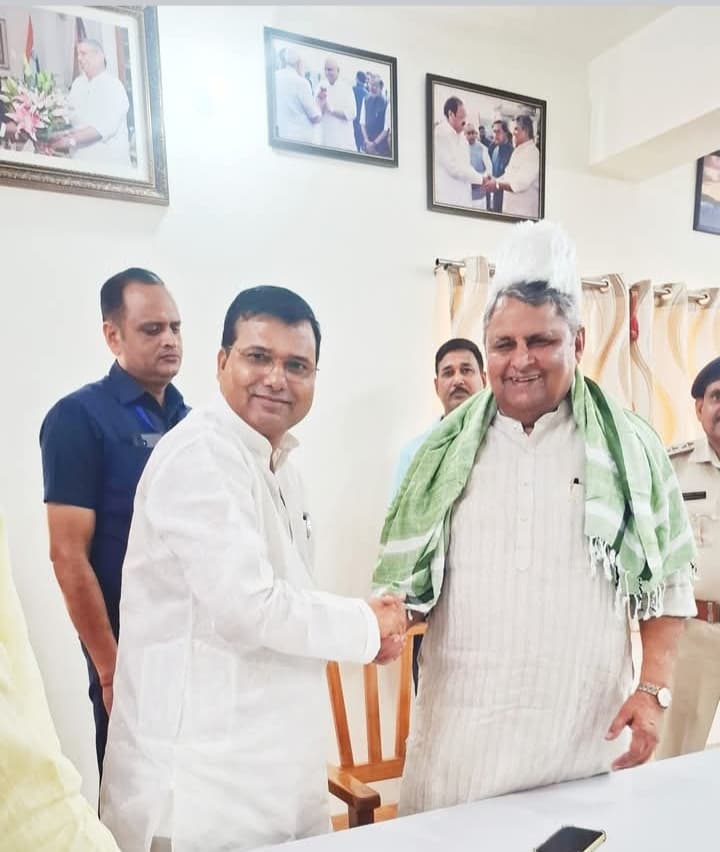 रोहिया घाट में उच्च स्तरीय पुल निर्माण की मांग