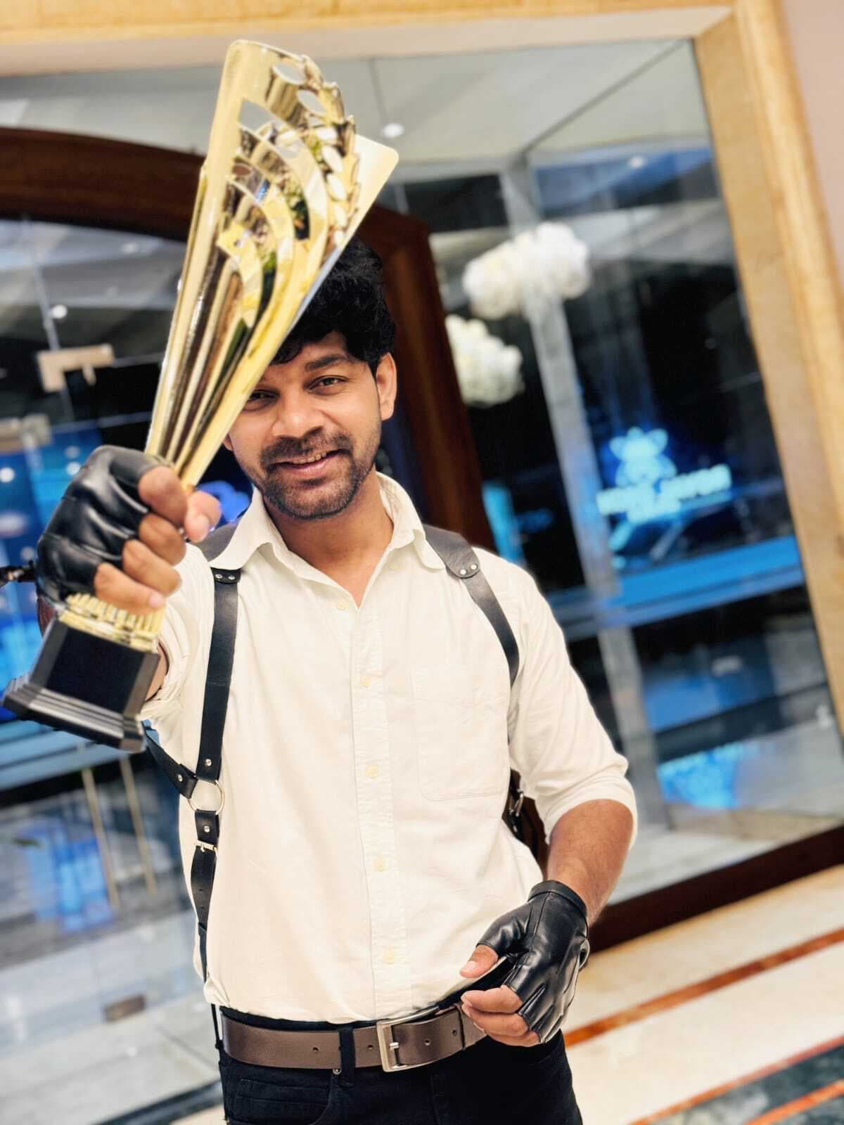 वियतनाम में खड़गपुर के लाल यश ने अपनी प्रतिभा का लहराया परचम