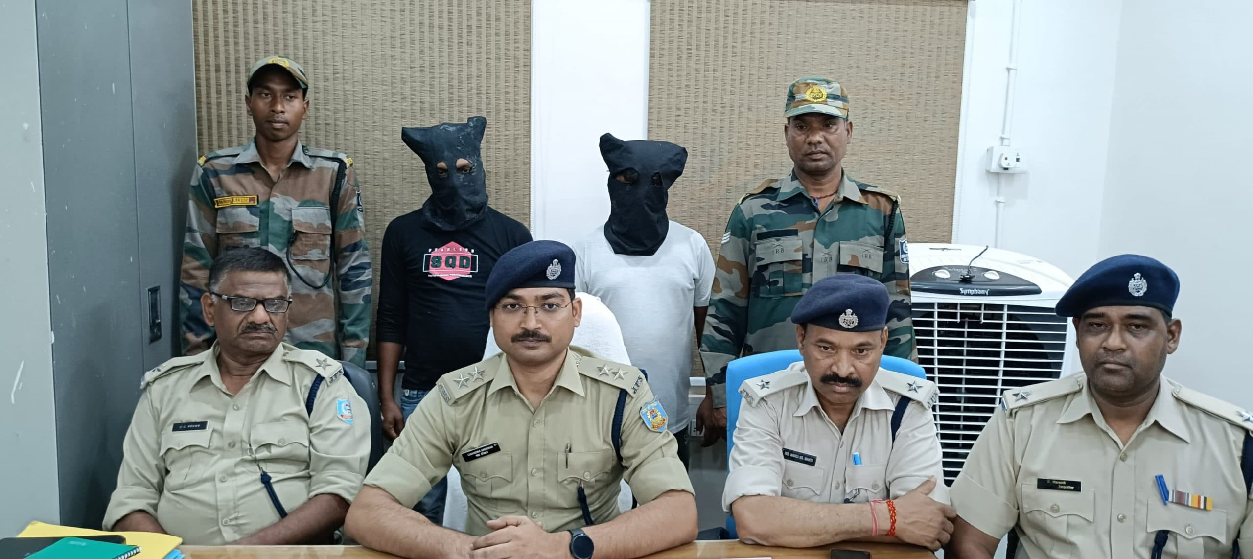 कैशबैक का झांसा देकर ठगी करने वाले दो साइबर ठग गिरफ्तार