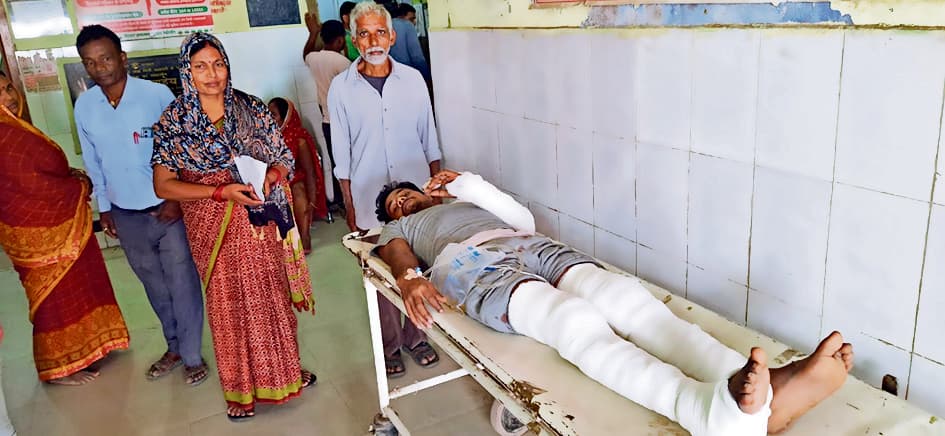 Saran News : पुराने विवाद में युवक से मारपीट, जांच में जुटी पुलिस