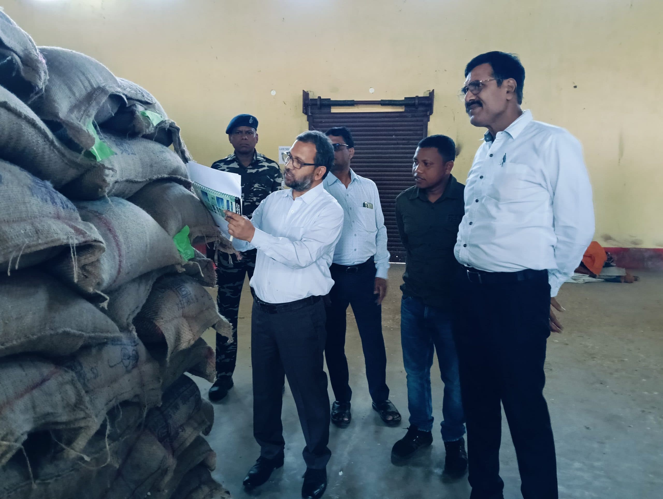 गोदामो में अलग-अलग मदों के अनाज अलग रखें : एसआरओ