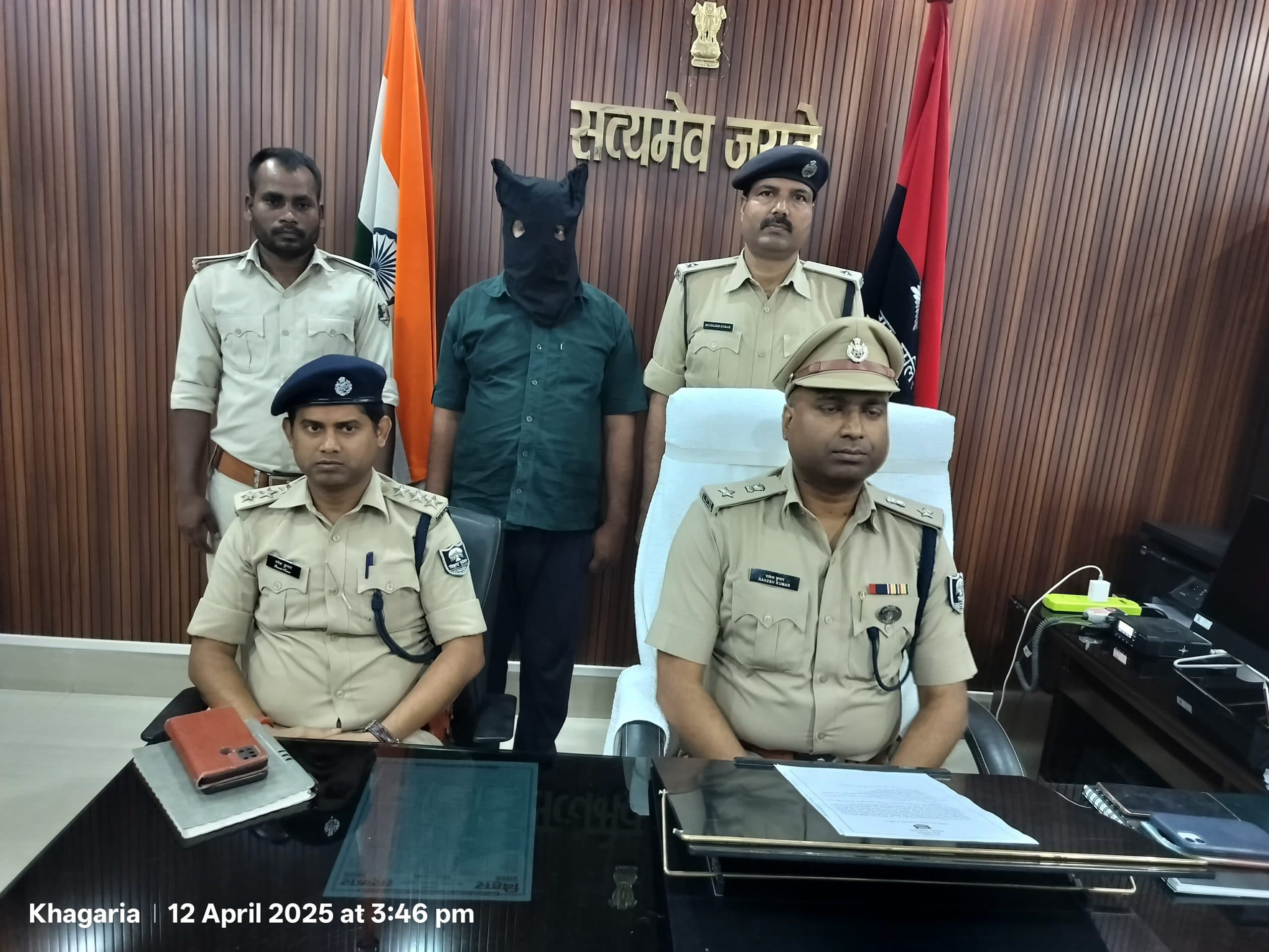 टाइल्स कारोबारी से पांच लाख रुपये की रंगदारी मांगने वाला शातिर धराया