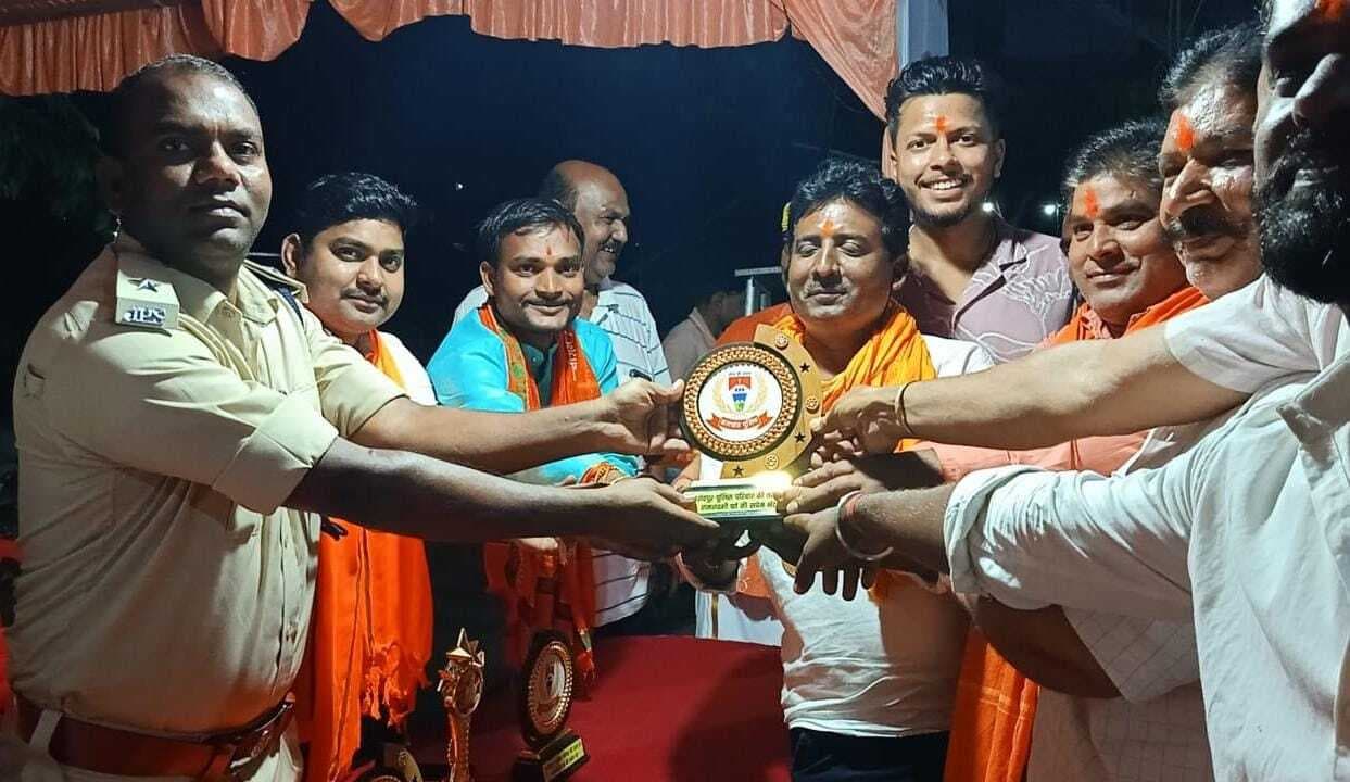 East Singhbhum News : झांकी में मऊभंडार बी ब्लॉक कमेटी को मिला विशेष पुरस्कार