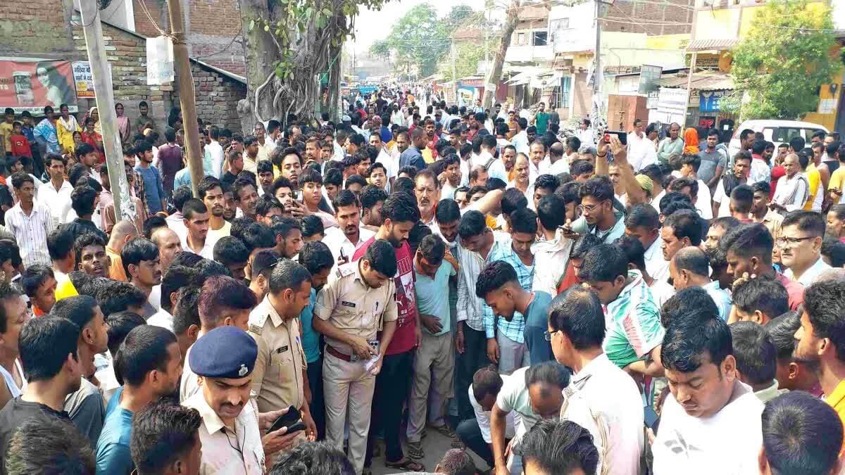 दिनदहाड़े प्रोपर्टी डीलर को दस गोली मार उतारा मौत के घाट