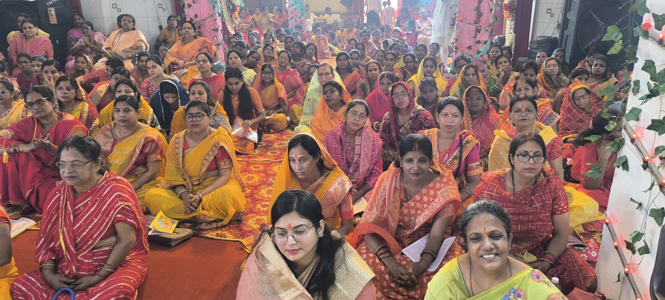 Hanuman Janmotsav: हनुमान जन्मोत्सव पर जगह-जगह हुए कार्यक्रम, जयकारों से गूंजा गिरिडीह