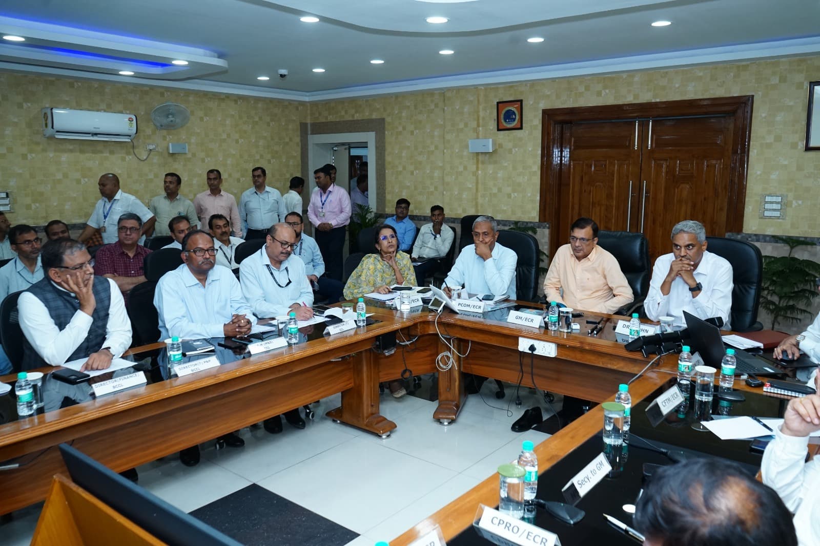 Dhanbad News : धनबाद रेल मंडल को मिला 205 मिलियन टन माल लोडिंग का लक्ष्य