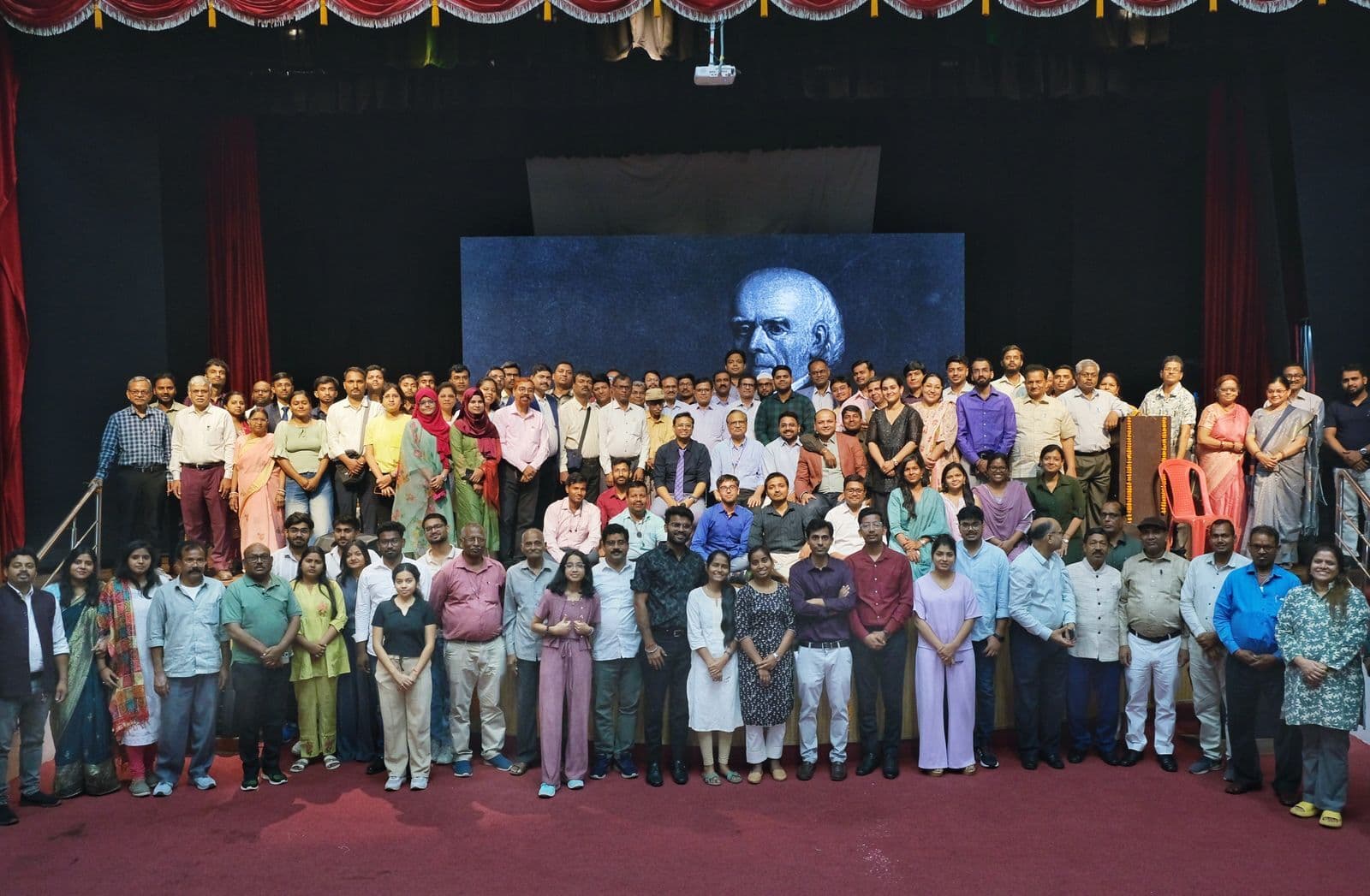 Ranchi news : लोगों को प्राकृतिक तरीके से स्वस्थ होने का विकल्प देती है होम्योपैथी : डॉ प्रभात