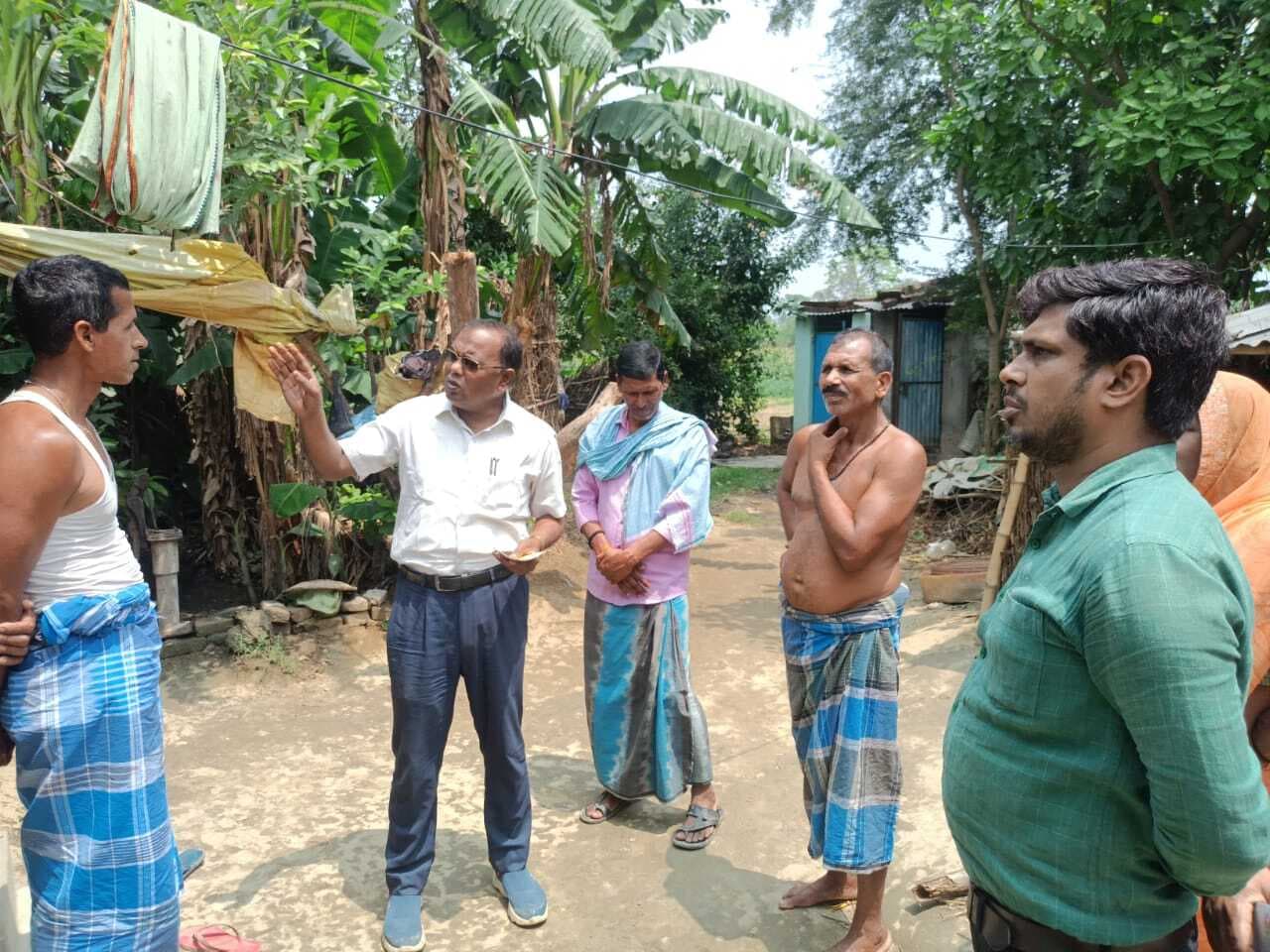 पीएम आवास योजना का राशि लेकर नहीं बनाने वाले पर होगी कार्रवाई: बीडीओ