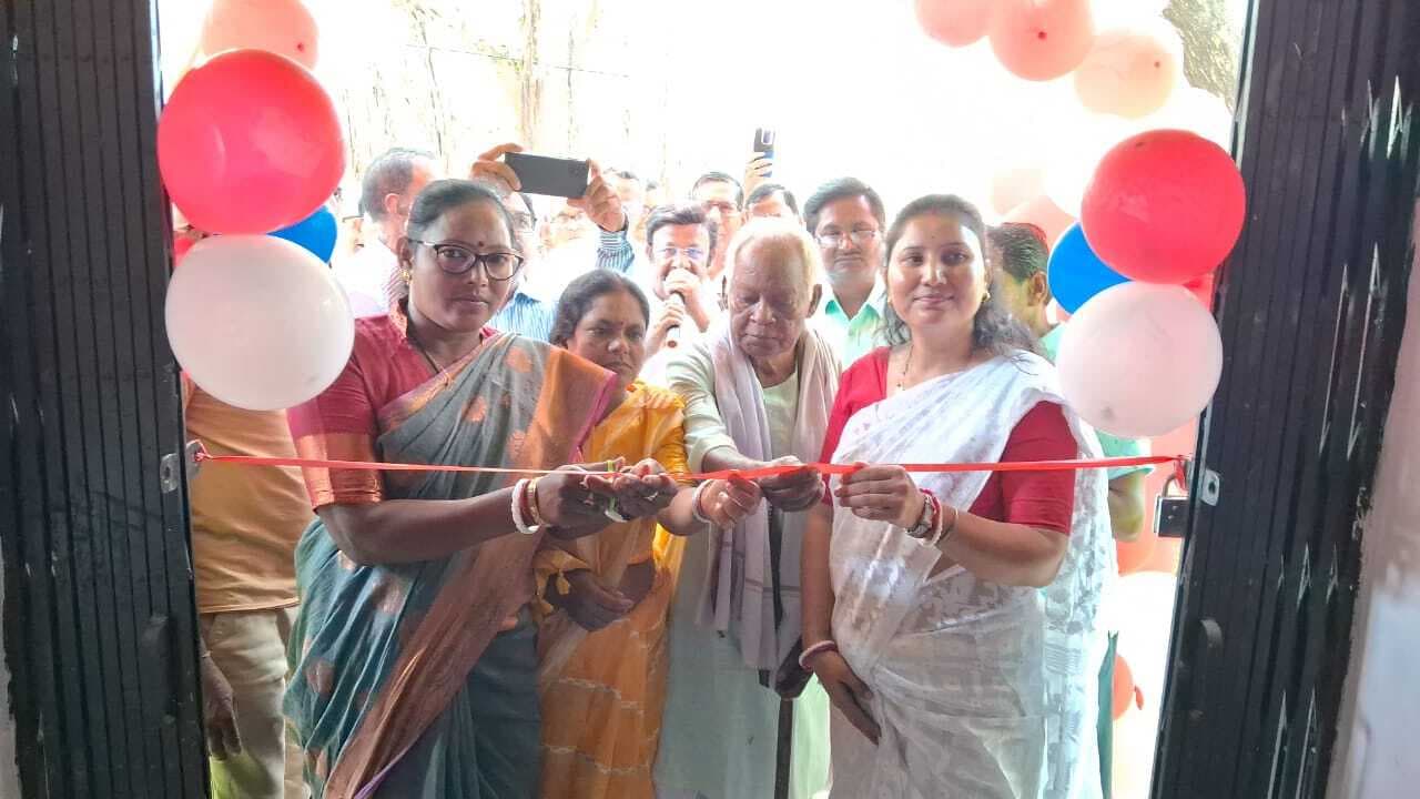 31 लोगों ने किया रक्तदान, 80 को नि:शुल्क मिले चश्मे