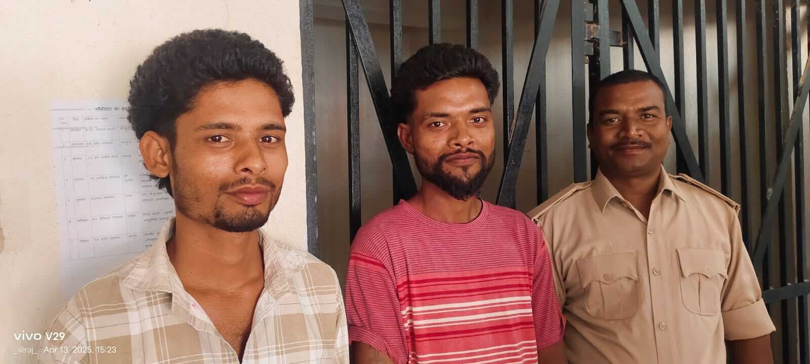 शराब पीकर हंगामा कर रहे दो शराबी गिरफ्तार