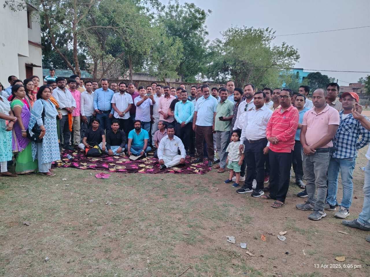 deoghar news : जेटेट के सफल अभ्यर्थियों ने की बैठक, 20 अप्रैल से आंदोलन का फैसला