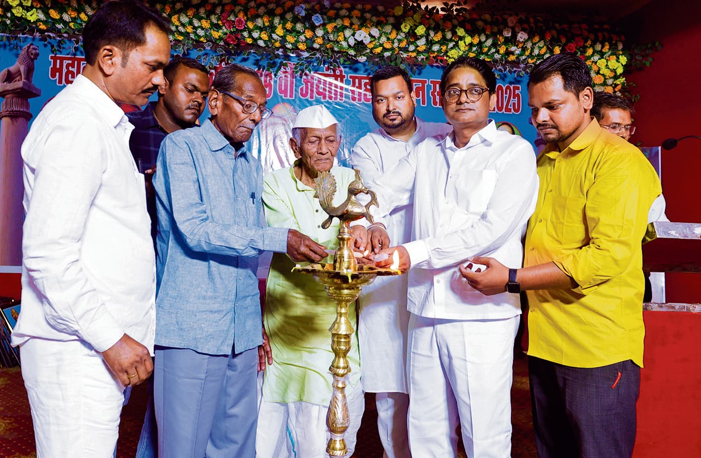 hajipur news. धूमधाम से मनायी गयी चक्रवर्ती सम्राट अशोक की जयंती