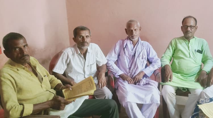 अंचल सम्मेलन की तैयारी में जुटे कार्यकर्ता