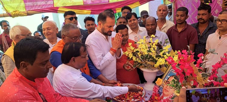 बाबा साहेब के बारे में बताना सूर्य को दीया दिखाने के समान : मंत्री