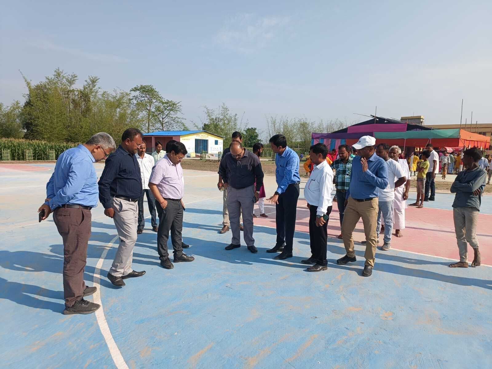 भोगडाबर में निर्माणाीन खेल मैदान का डीडीसी ने किया निरीक्षण