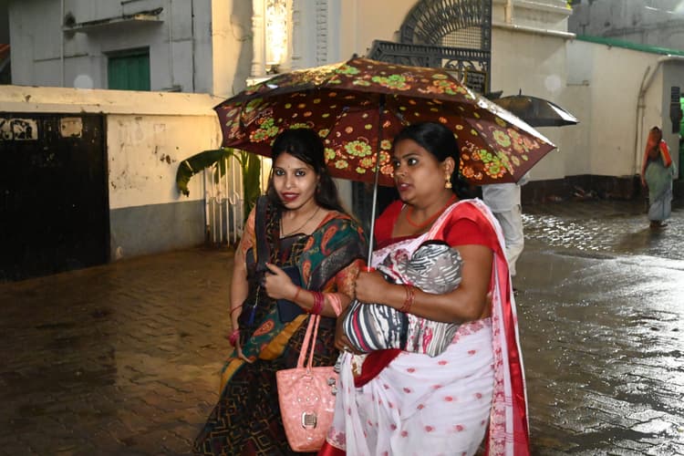 Deoghar news : मौसम ने ली करवट, आंधी व बारिश के साथ हुई ओलावृष्टि , आज भी वर्षा की संभावना