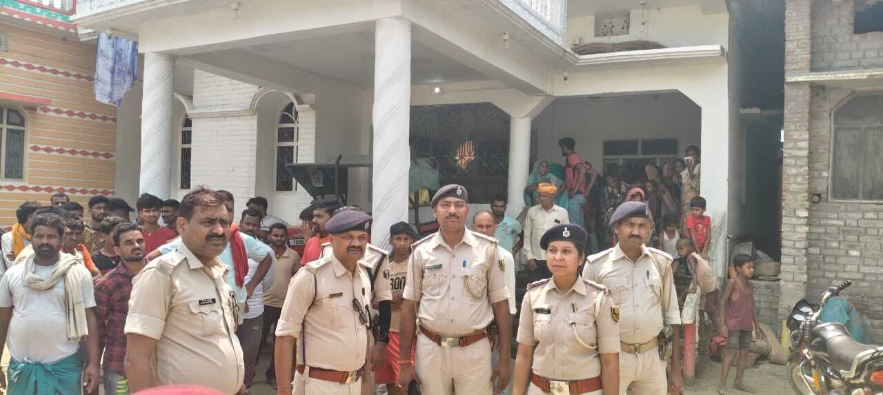 Motihari : महिला की गला दबाकर हत्या, ससुराल वाले फरार