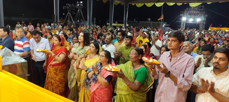East Singbhum News शालीन भाषा ही सशक्त व्यक्तित्व की पहचान : स्वामी हृदयानंद