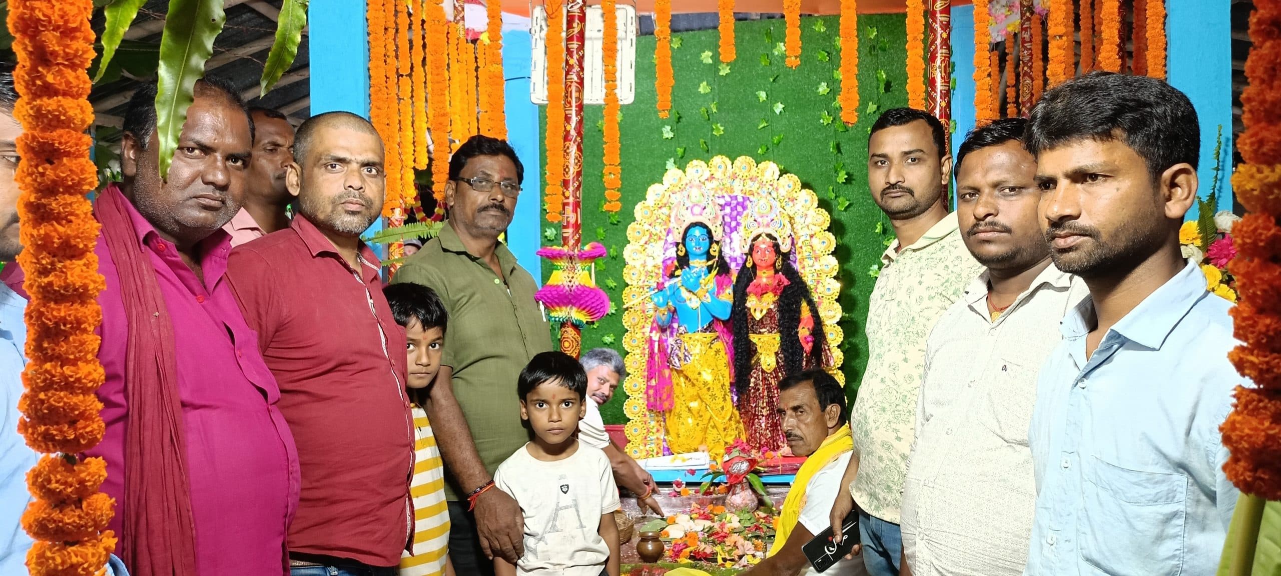 राम ठाकुर मंदिर के प्रांगण में 48 घंटे का अष्टयाम शुरू