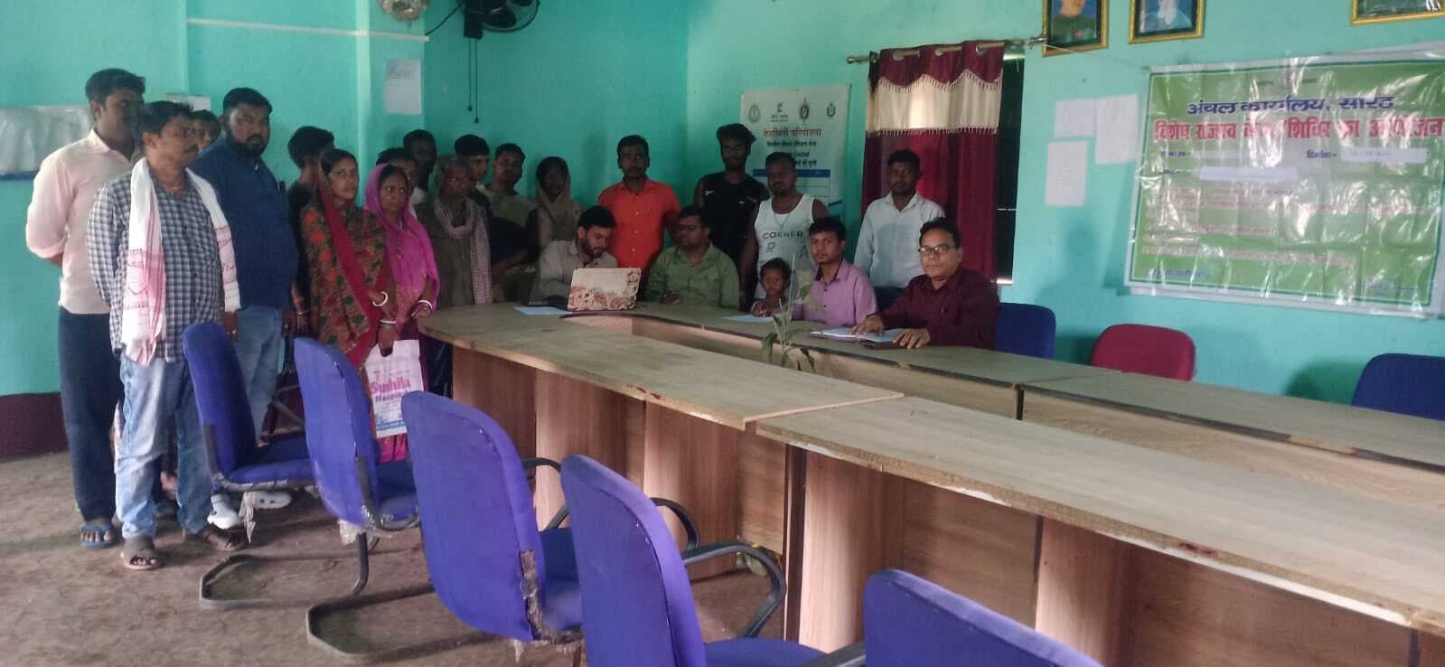 राजस्व शिविर में 20 आवेदनों का हुआ निष्पादन