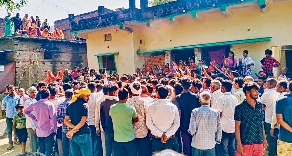 siwan news : सेना के जवान का पार्थिव शरीर पंचतत्व में विलीन