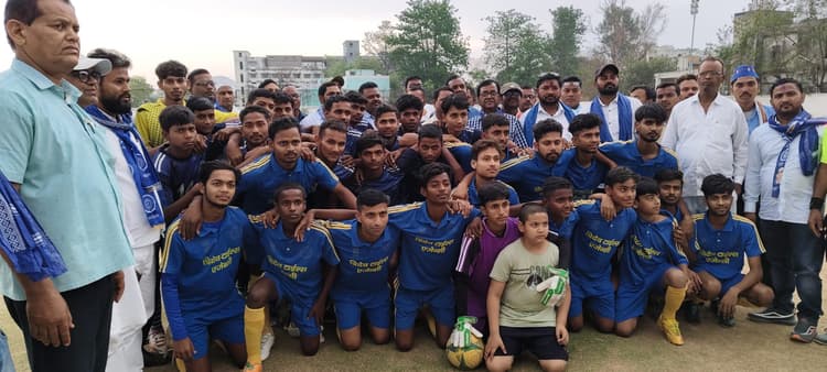 Sasaram News : रोमांचक मुकाबले में कैमूर ने रोहतास को हराया