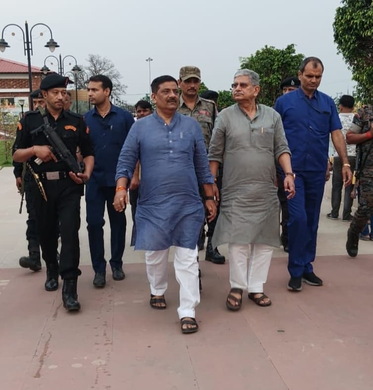 Madhubani News : जदयू के पूर्व राष्ट्रीय अध्यक्ष ने पीएम के प्रस्तावित कार्यक्रम स्थल का किया मुआयना