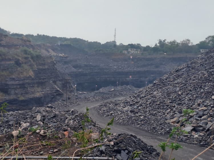 Bokaro News : 80 करोड़ से ज्यादा के घाटे में है बोकारो कोलियरी