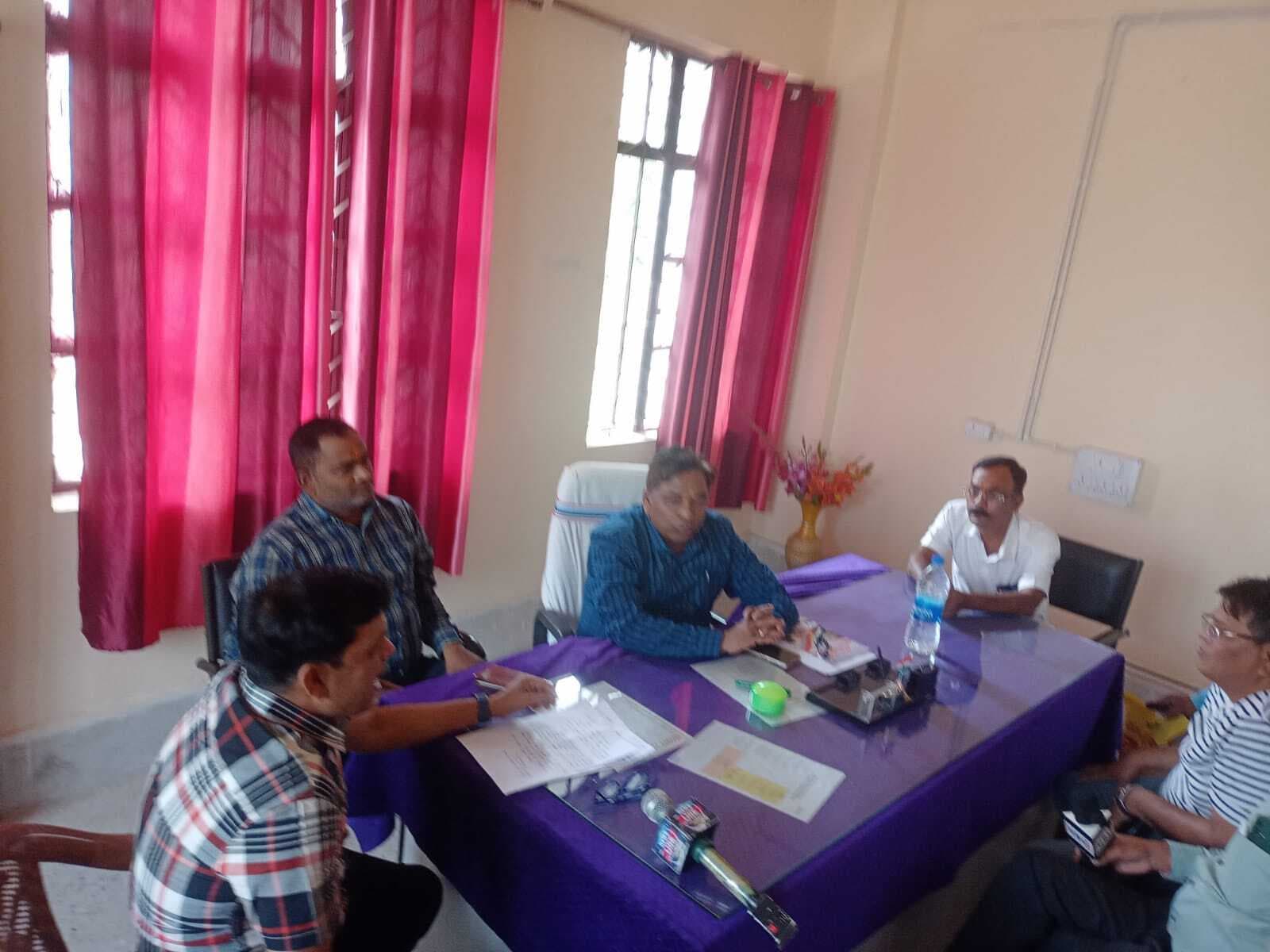 रेडक्रॉस सोसाइटी चुनाव में दो प्रत्याशियों ने वापस लिया नाम