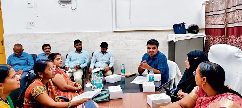 बोरिंग से संबंधित 58 योजनाओं का किये गये निविदा का अविलंब निस्तारण कर कार्य कराने का निर्णय