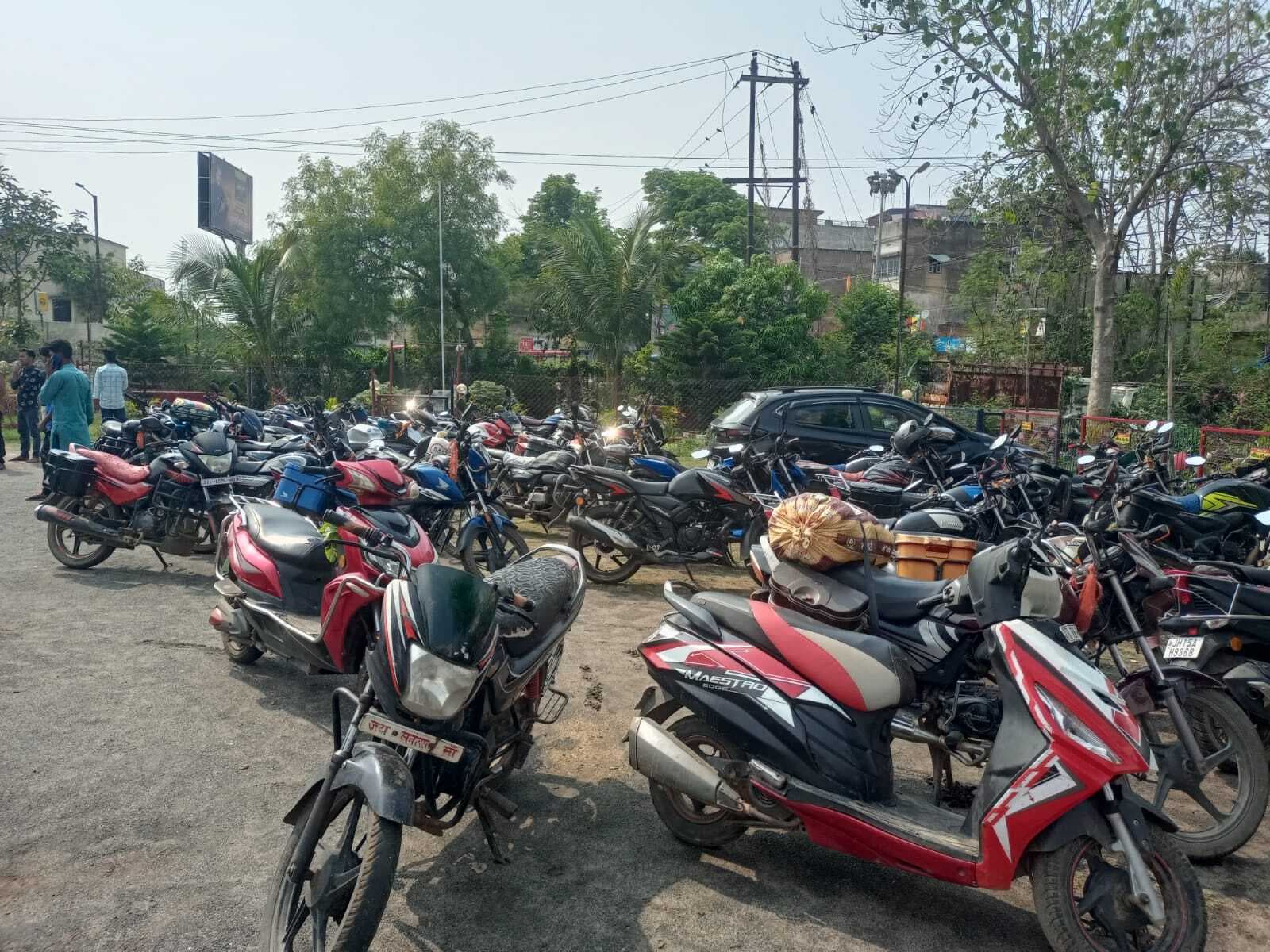 पुलिस ने चलाया विशेष वाहन चेकिंग अभियान