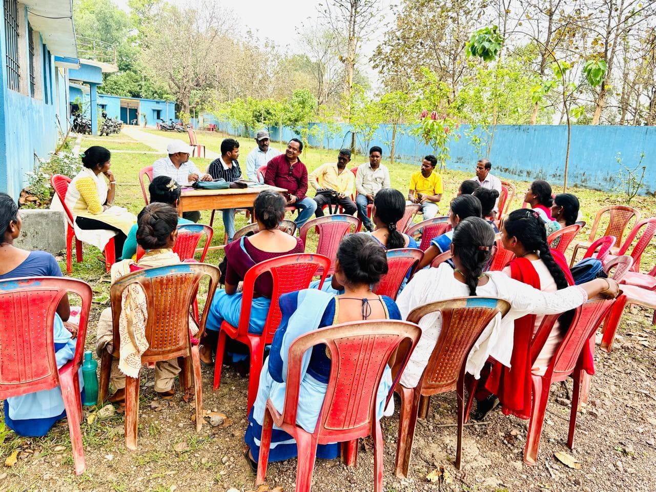 West Singhbhum News : नये सिरे से ग्रामीण जलस्वच्छता समिति का गठन करें मुखिया