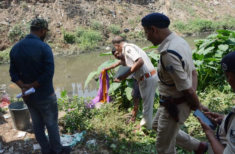 कंकड़बाग इलाके में नाले में मिला युवक का शव