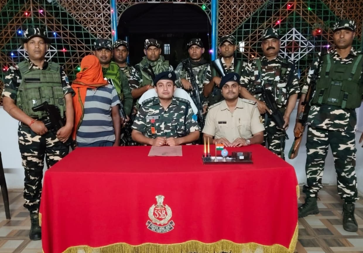 वांछित नक्सली तारकेश्वर राय उर्फ सिताबी उर्फ फूलो गिरफ्तार